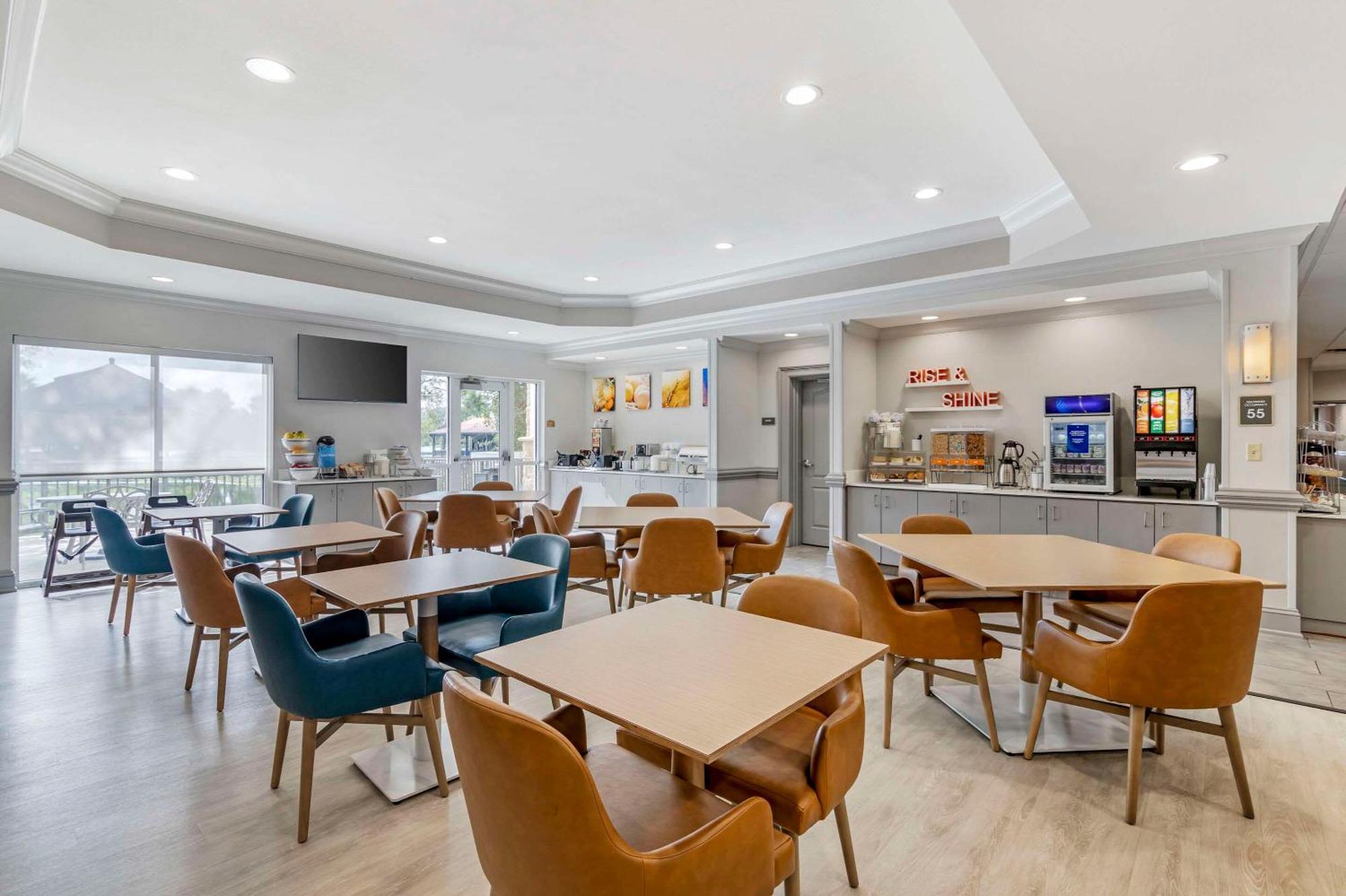ולדוסטה Comfort Suites מראה חיצוני תמונה